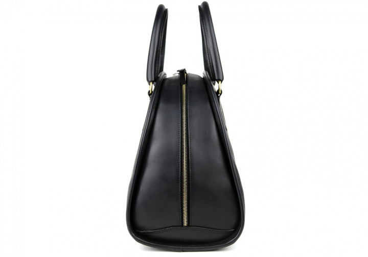 Women Leather Handbag with shoulder strap in USA