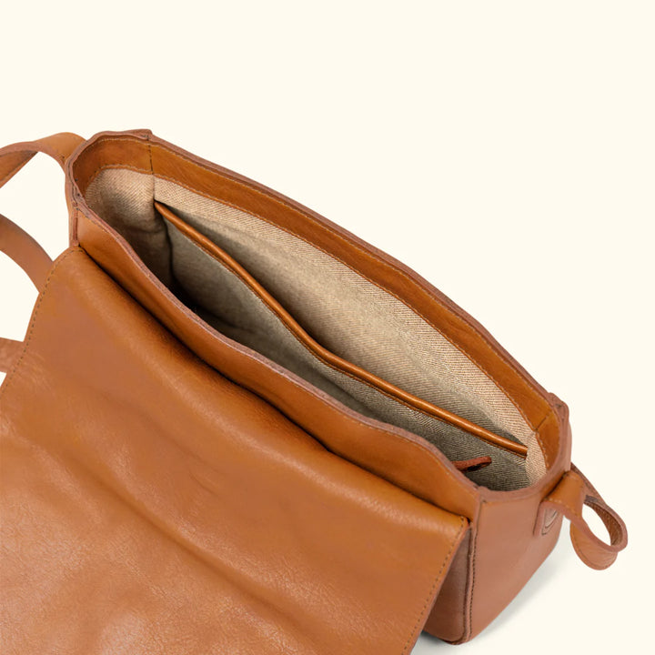 Women Leather Cross Body Purse with adjustable strap in American style