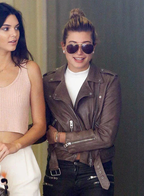 Chic Leather Jacket Inspired by Hailey Baldwin Bieber

