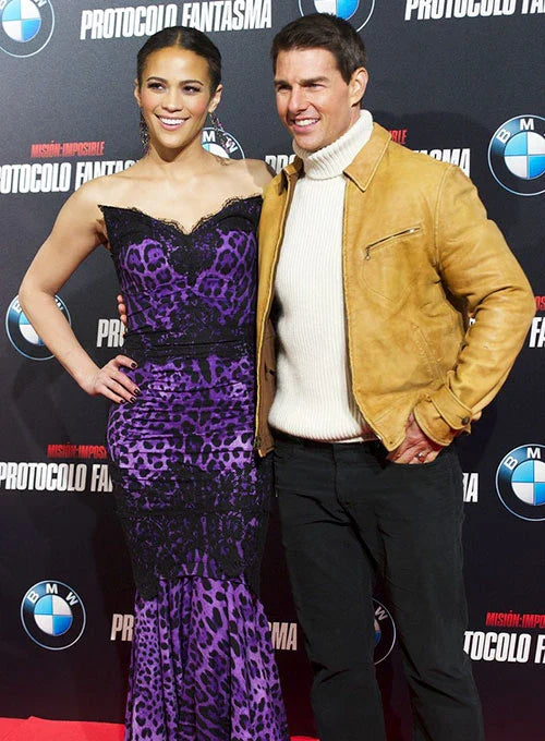 Tom Cruise's dashing appearance in a leather jacket at the premiere of Mission: Impossible 4 in German market