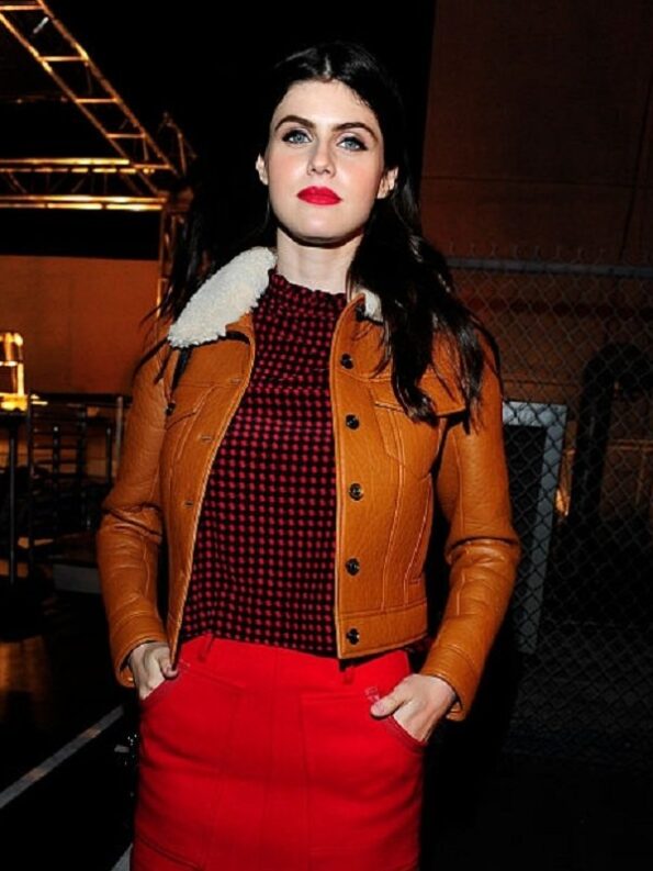 Alexandra-Daddario-Brown-Fur-Leather-Jacket-side