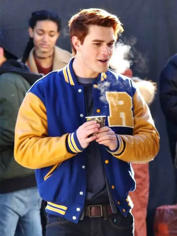 Riverdale-Archie-Andrews-Varsity-Jacket-1_720x